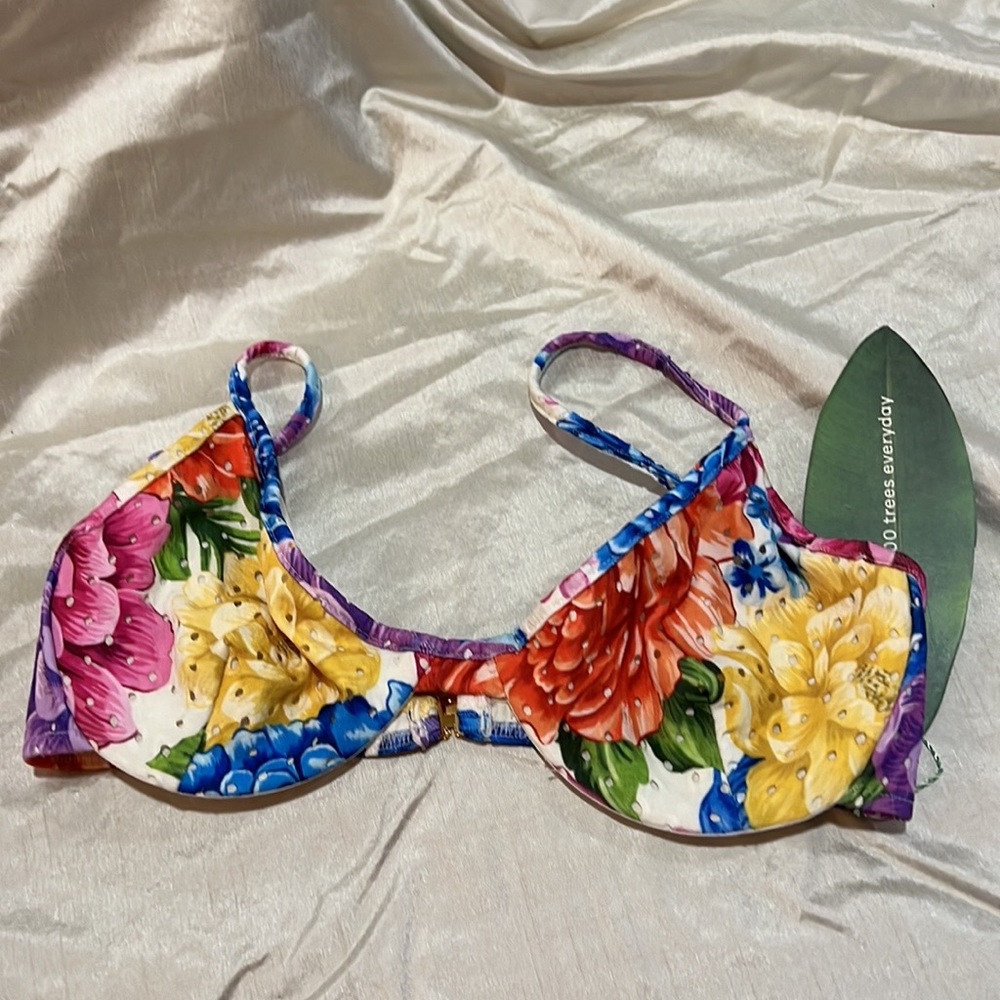 NWT FARM RIO Rainbow Chita Floral One Piece Swimsuit medium new